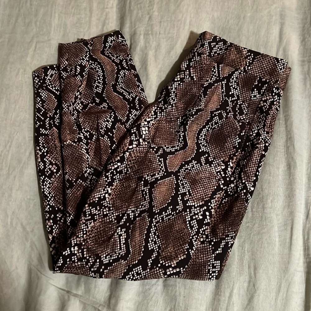 Aritzia babaton cohen pant